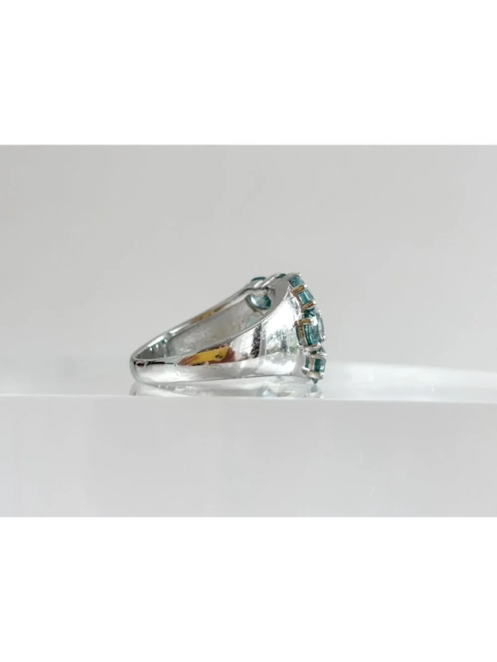 Blue Topaz Cluster Round Cut Gemstone Sterling Silver 925 Vintage Ring - sz 7.75